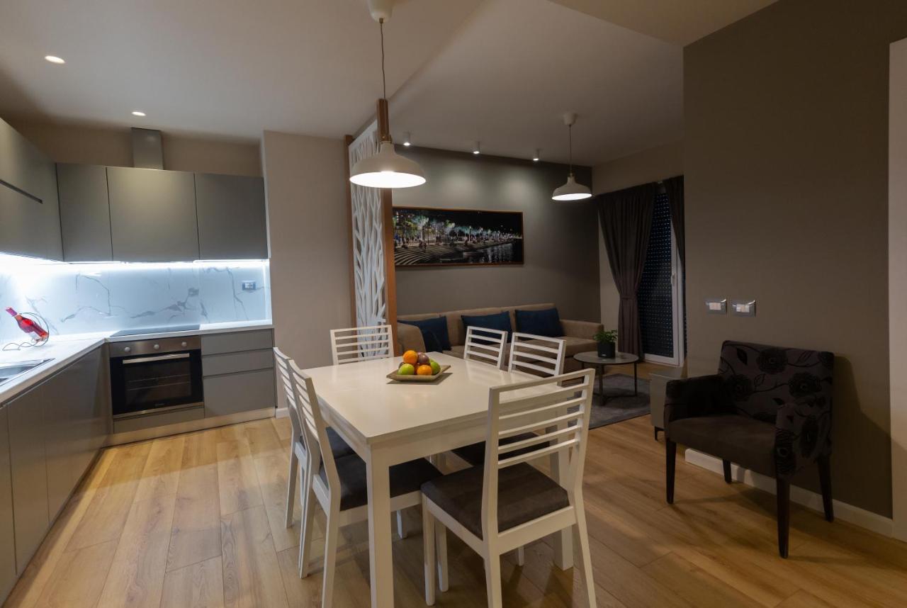 Porta Apartament Vlorë Εξωτερικό φωτογραφία